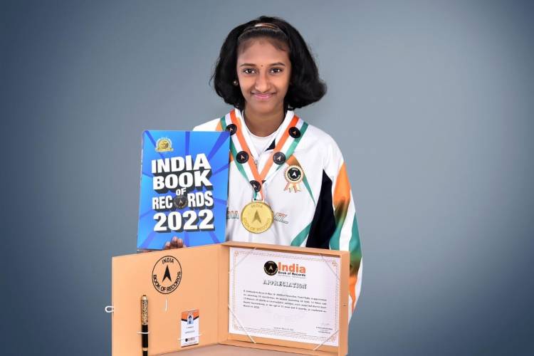 VELAMMAL STUDENT ENTERS INDIA BOOK OF RECORDS