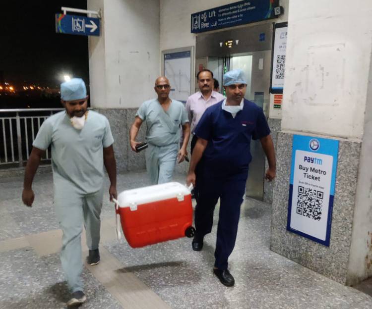 Apollo Hospitals transports cadaver heart of brain-dead patient from Nagole to Jubilee Hills through a green corridor created by Metro rail!