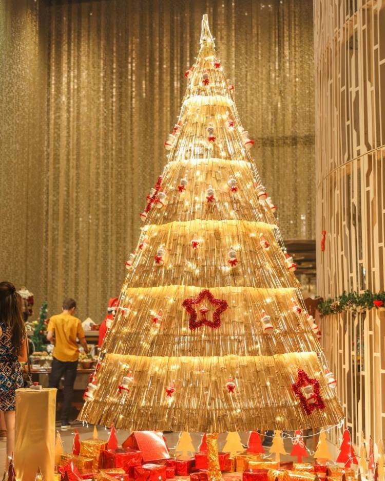 Crowne Plaza Chennai Adyar Park celebrates Christmas spirit with its annual Christmas Tree lighting event