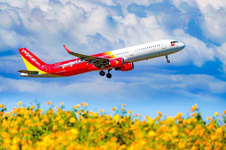 Countdown to your next holiday in Vietnam! Vietjet offers promotional tickets from just INR11 until October 31