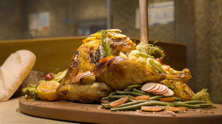 Feathers Hotel Unveils an Opulent Christmas Celebration at Waterside