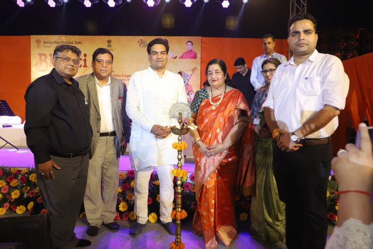 Bhakti Sangeet Festival Opens to a Soulful Evening of Devotional Music at Central Park, New Delhi