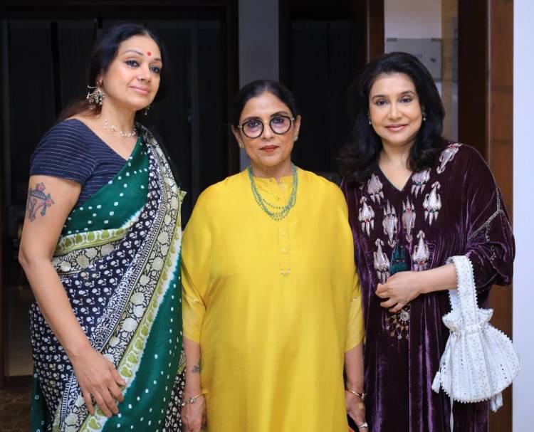 #Sripriya & #RajkumarSethupathy hosted a grand celebration honouring #RadikaaSarathkumar for the historic blockbuster success of #Thaaikizhavi,l