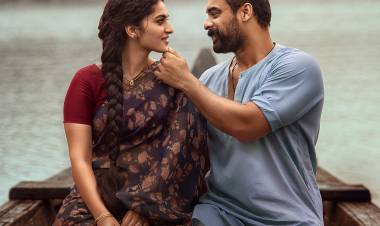 டொவினோ தாமஸ் நடிக்கும் 'பள்ளிச்சட்டம்பி' படத்தின் முதல் பாடல் வெளியீடு