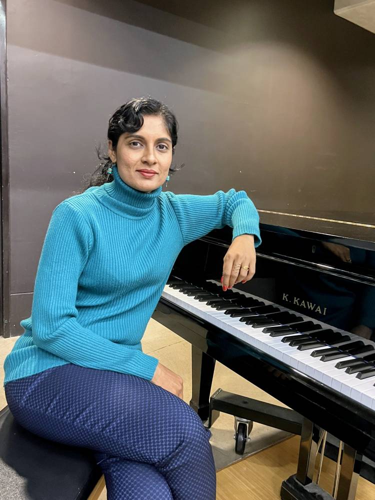 Makkal Selvan” Vijay Sethupathi Launches "Thendralil" A Soulful New Indie by Charulatha Mani from Loopd by Divo, Warner Music South