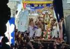 காஞ்சிபுரம் ஸ்ரீ வரதராஜ பெருமாள் கோவிலில் கருட சேவை வைபவம் விமரிசையாக நடைபெற்றது