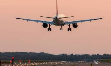 ரஷ்யாவில் 28 பேருடன் சென்ற விமானம் காணாமல் போனது என தகவல் வெளியாகியுள்ளது.