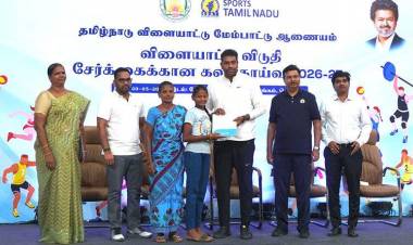 விளையாட்டு விடுதி சேர்க்கைக்கான ஒதுக்கீட்டு ஆணையினை வழங்கிய அமைசர் ஆதவ் அர்ஜூனா