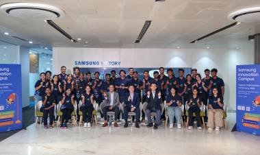 Samsung Awards ₹1 Lakh Each to 30 Samsung Innovation Campus Toppers Across India