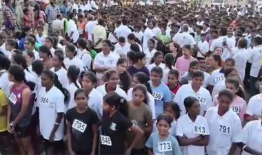 தேனியில் ‘வீ த லீடர்ஸ்’ அமைப்பு நடதிய போதைப்பொருள் எதிர்ப்பு விழிப்புணர்வு மாரத்தான் போட்டி