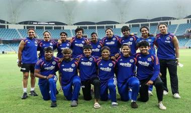 President Murmu, PM Modi hail India’s women cricketers after Asia Cup triumph