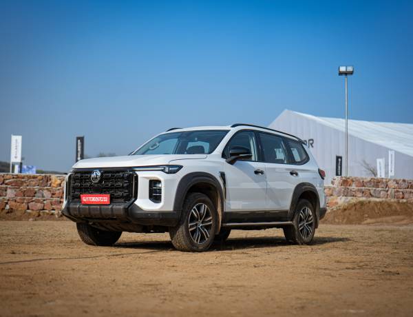 JSW MG மோட்டார் இந்தியா அறிமுகம் செய்த இந்தியாவின் முதல் D+ SUV MG MAJESTOR க்கு 5-5-5 திட்டத்தை இணைத்தது,JSW MG Motor India introduces a unique 5-5-5 Programme for India’s First D+ SUV - MG MAJESTOR