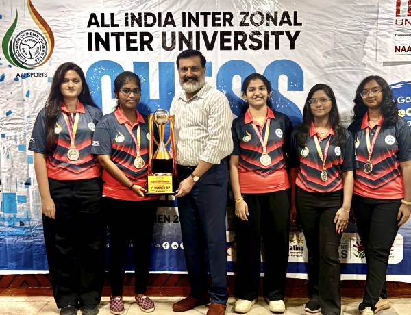  SRMIST Women’s Chess Team Secures Silver Medal at All India Inter-University Championship 2025–26