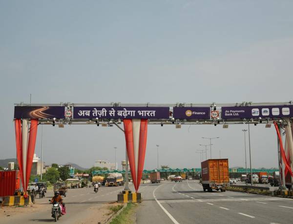 Jio Payments Bank Operationalizes Next-Gen Barrierless Tolling at Manoharpura Plaza on NH-48