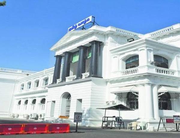 CM Vijay to shift office from Fort St. George to Namakkal Kavignar Maaligai