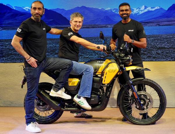 Jawa Yezdi Motorcycles kicks-off 2026 festive season with new Yezdi range, plans massive dealer expansion from Kerala to rest of India
