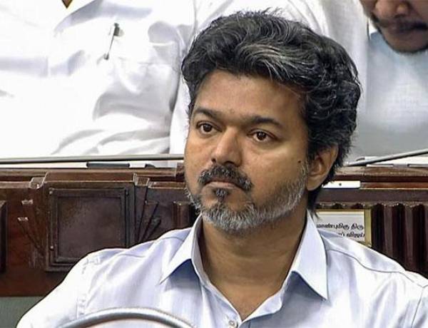 தமிழக எம்.பி.க்களுடன் முதலமைச்சர் ஜோசப் விஜய் இன்று ஆலோசனை