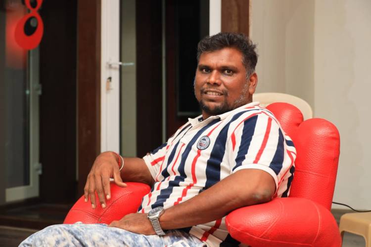 கண்ணதாசனின் ஆளுமை என் பாதையாக, வாலியின் இளமை எனக்கு தெம்பாக எனது கலைப்பயணம் தொடர்கிறது: கவிஞர் கருணாகரன் பெருமிதம்