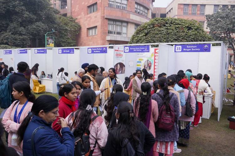 Saksham Bharti’s 14th Job Fair at Shivaji College Creates Employment Opportunities for Youth