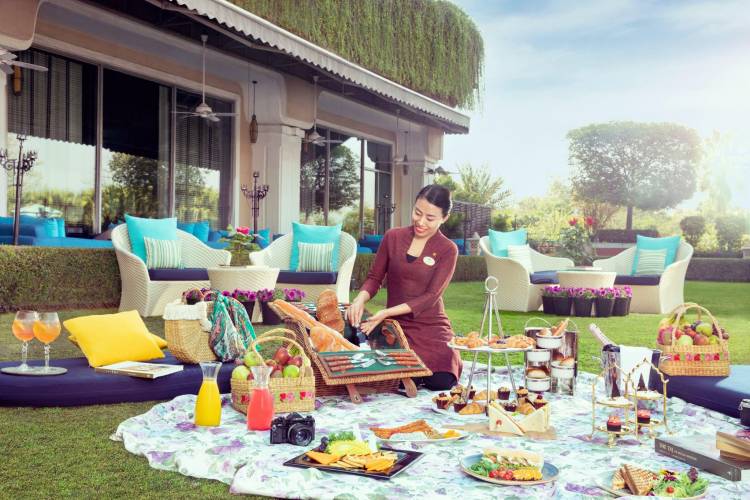 Holi Experiences across Jaypee Resorts, Taj Hotels and Aahana Resorts
