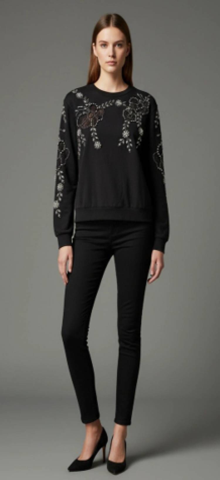 Warp & Weft Expands Its Ready-to-Wear Portfolio with Versatile Sourcing Solutions Across Wovens, Knits, Denims & Leathers