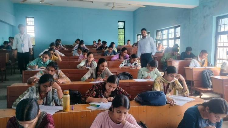 Crack Academy Announces Results of ‘Mere Sheher Ke 100 Ratan 2.0’ Over 5,100 Students Receive Scholarships Across Himachal Pradesh to get 100 % Scholarship