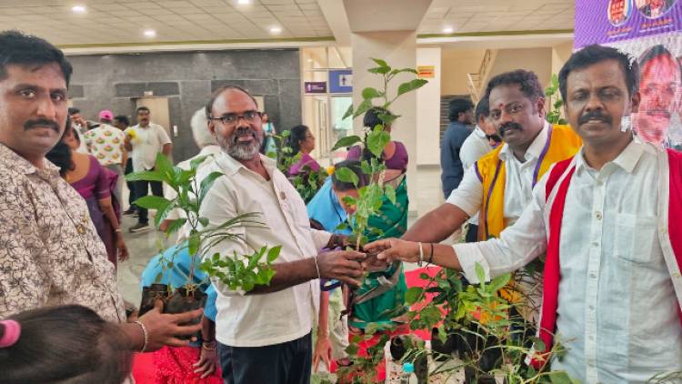 சுற்றுச்சூழல் பாதுகாக்க அரிமா மாவட்ட ஆளுநர் ராஜேஷ் ஜோஷி ஒரு லட்சம் மரக்கன்றுகள் வளர்க்கும் திட்டம் தொடங்கினார்