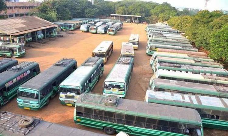Tamil Nadu buses stopped at Karnataka border amid Mekedatu protests