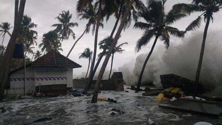 Heavy Rains Cause Flooding in Kerala
